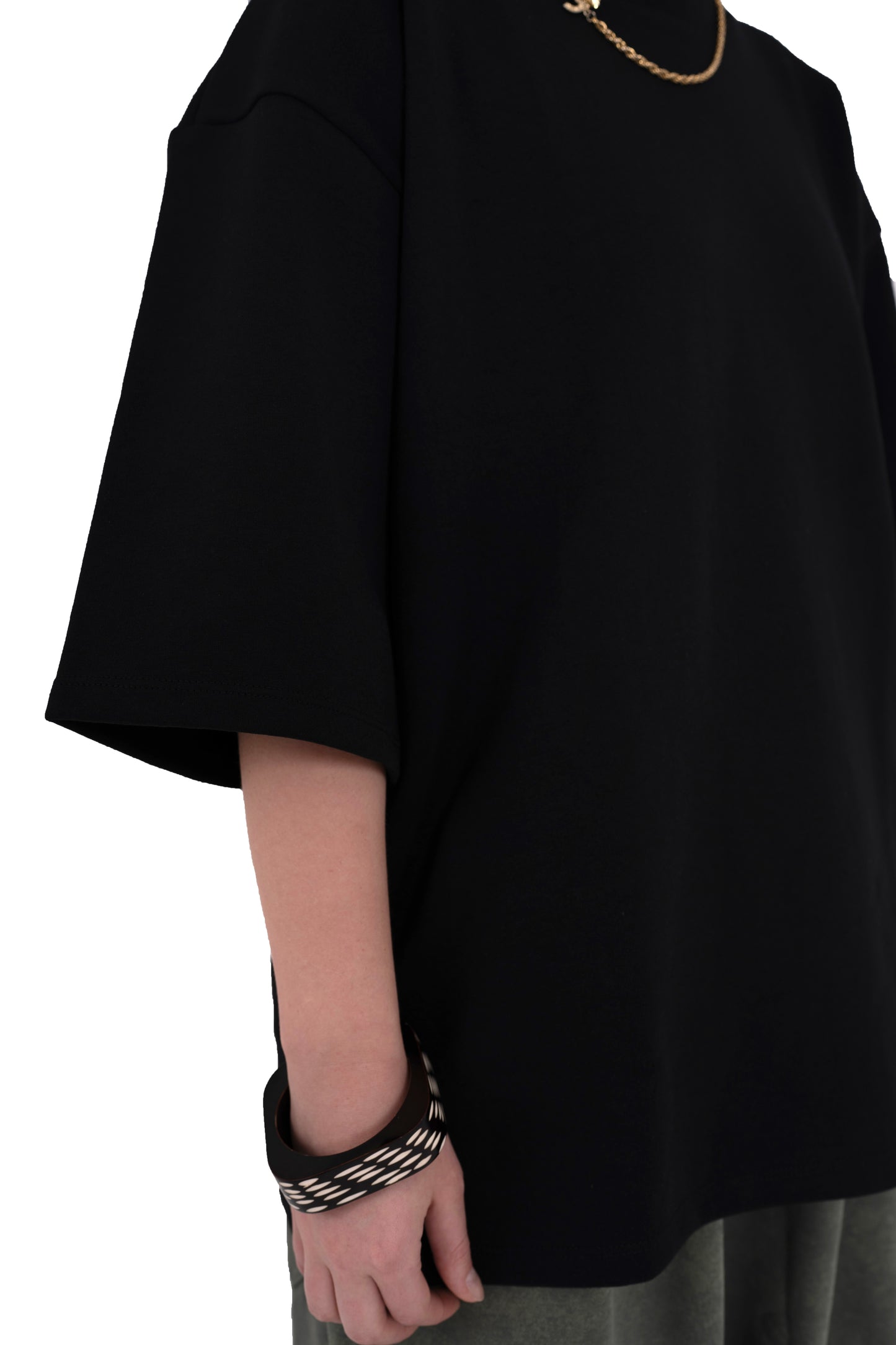 Black basic T-shirt